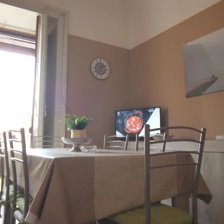 Casa Sveva, Finestra Sulla Storia *