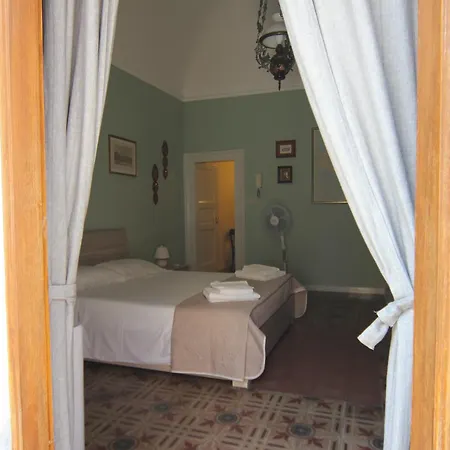 Casa Sveva, Finestra Sulla Storia Διαμέρισμα