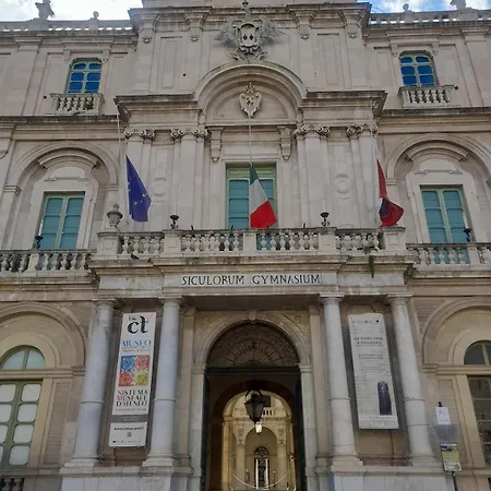 Casa Sveva, Finestra Sulla Storia Διαμέρισμα