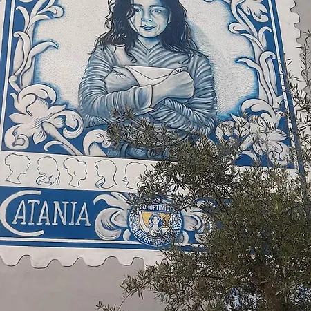 Casa Sveva, Finestra Sulla Storia Διαμέρισμα Κατάνια