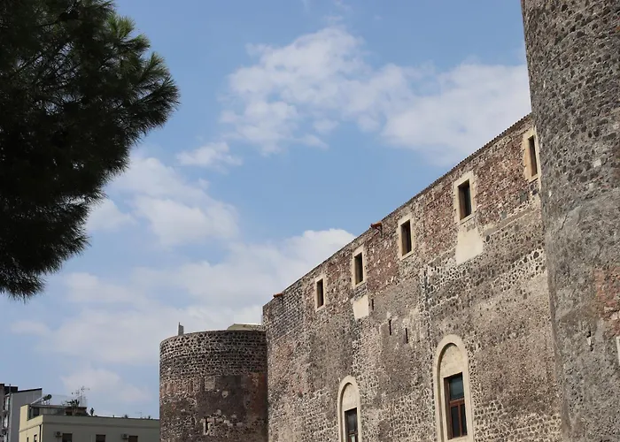 Casa Sveva, Finestra Sulla Storia Daire Katanya