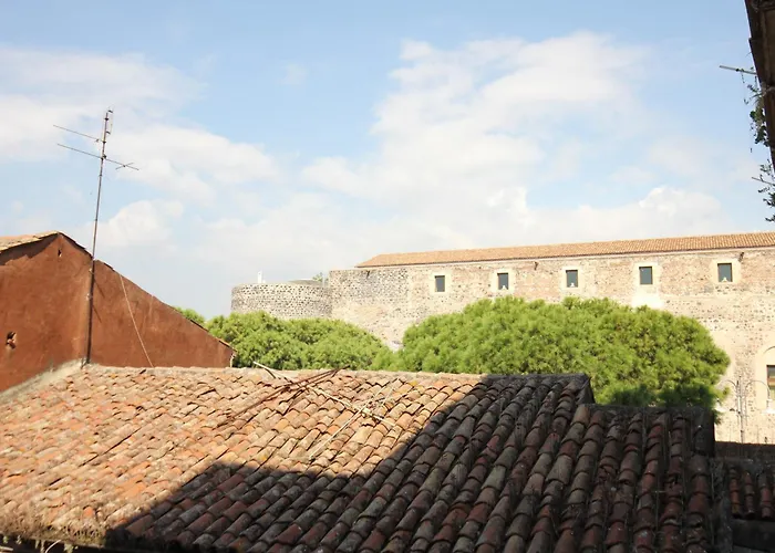 Casa Sveva, Finestra Sulla Storia *