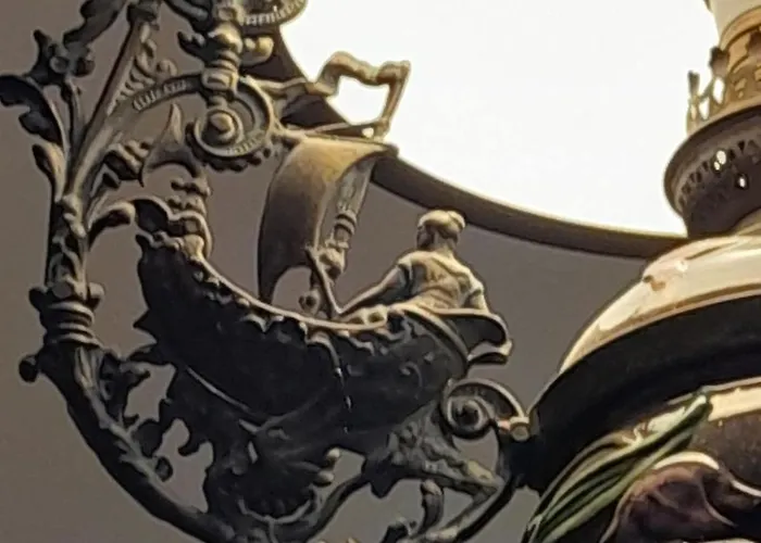 Casa Sveva, Finestra Sulla Storia Daire